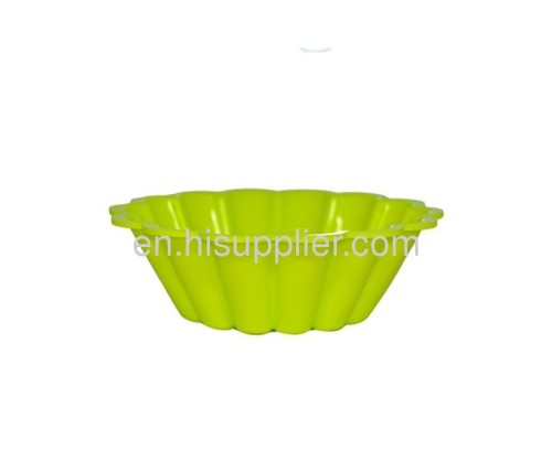 Flower shaped silicone fruit plate