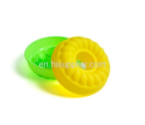individual round shaped silicone cake mould
