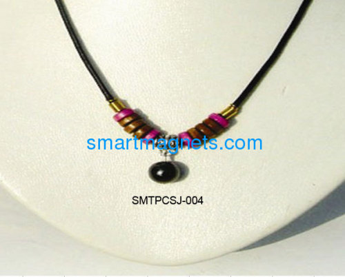 cheap ferrite magnetic pendant