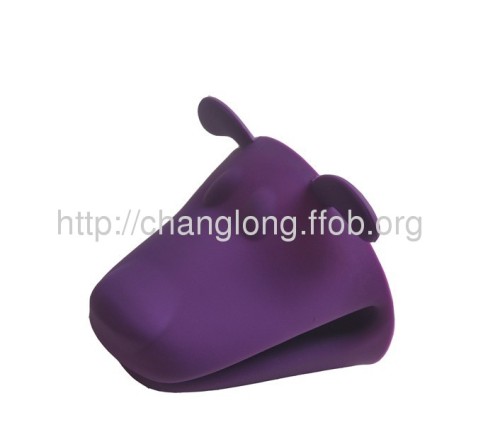 Dog shaped silicone glove