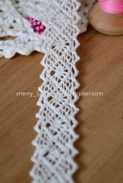 Cotton lace 2cm