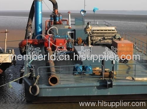 Small sand pumping ship