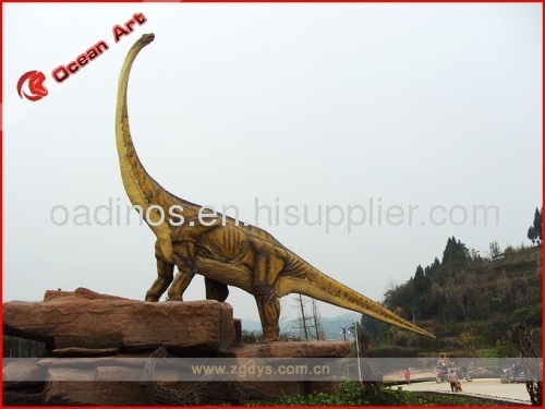 Theme park animatronics outdoor dinosaurs