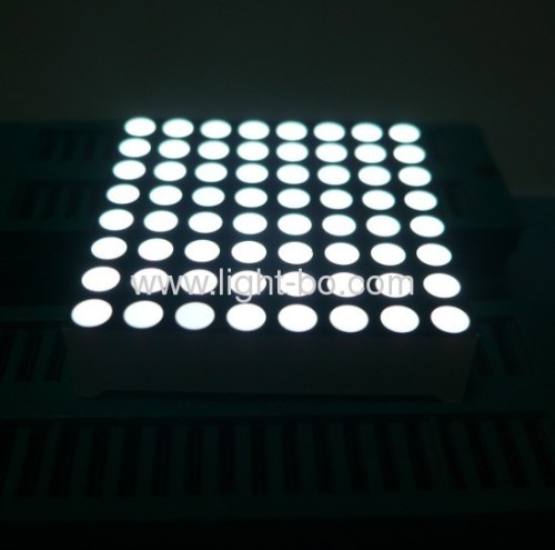 Display a led a matrice di punti 8 x 8 bianchi da 1,89 pollici con dimensioni imballo 48 x 48 mm