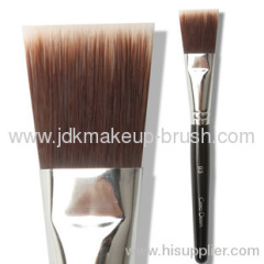 Flat Shape Foundation Brush