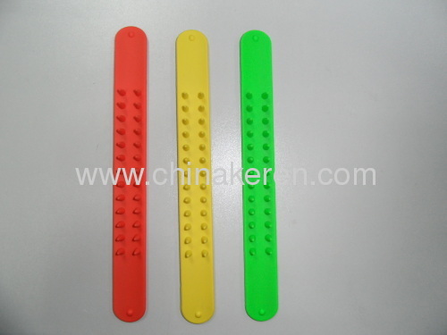 2013 fashion silicone Slap burr bracelets