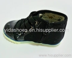 footwear,sport shoes,casual shoes,canvas shoes,black shoes,safety shoes,slipper,boots