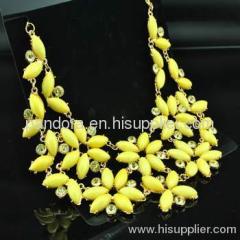 White bib bubble necklace wholesale