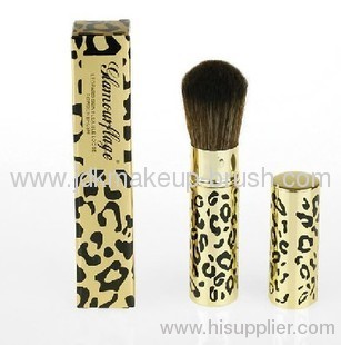 cheetah retractable brush