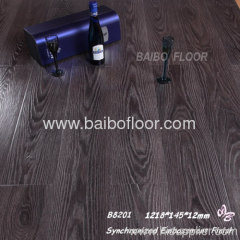 Synchronized Embossment Laminate Floor 12mm