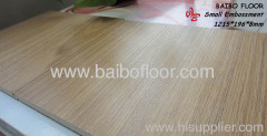 Small Embossment Surface Laminate Flooring 8mm 12mm