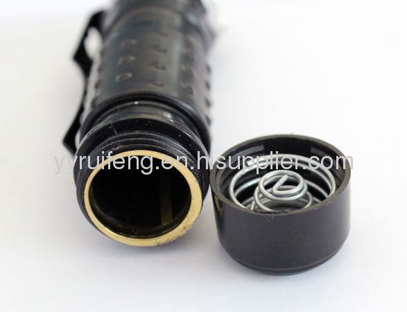 Plastic LED flashlight