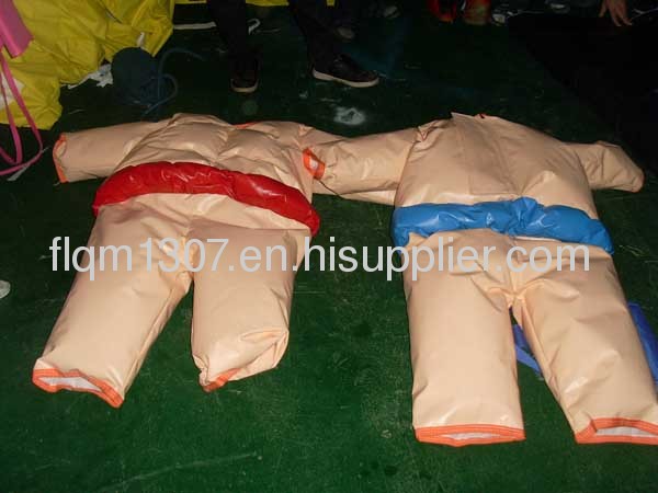 Fightingpadded sumo suits