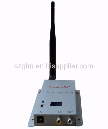 1.2 GHz 700 mW wireless audio video transmitter
