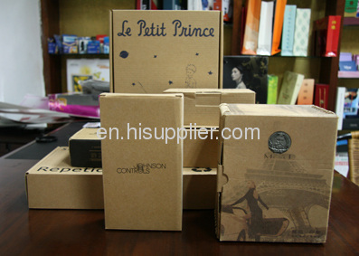 Hot!!! 2012 Popular Customized Art Paper Gift Boxes