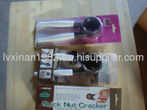 Export plastic handles walnut nuts crackers mutifunctional used as bottle opener