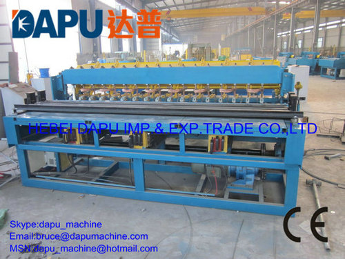 Automatic welded wire mesh machine