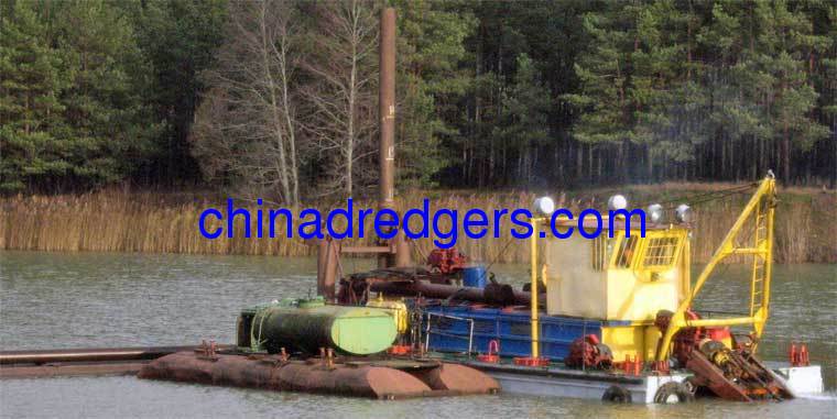 Cutter head suction dredging boat 