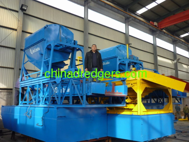 Sand pumpingof gold separationequipment