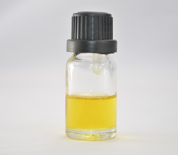 Yellowish Pure Ginger Oil