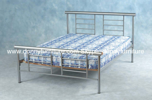 Metal double bed