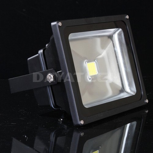 30W LED Flood light AC global voltage adaptable black