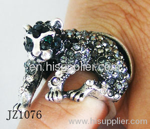 JZ1076 Tiger Type Zinc Alloy Fashion Rings