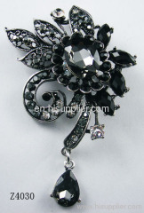 Z4030 Flower Shape Zinc Alloy Brooch Pin