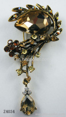 Z4034 Flower Shape Zinc Alloy Brooch Pin