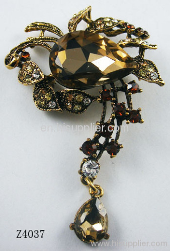 Z4037 Flower Shape Zinc Alloy Brooch Pin