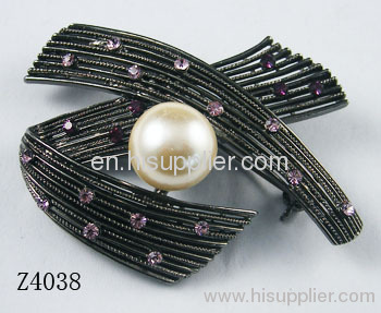 Z4038 Leaf Shape Zinc Alloy Brooch Pin