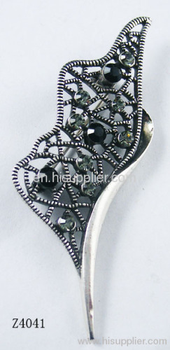 Z4041 Leaf Shape Zinc Alloy Brooch Pin