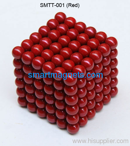 Color magnetic sphere toy