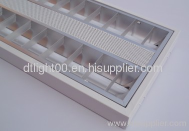 grille lamp