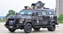 B6 4X4 armored personnel carrier