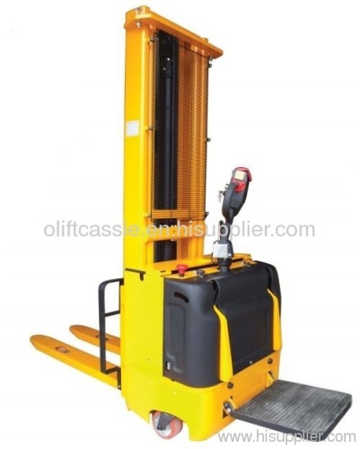 5m Battery operated double pallet lift stacker