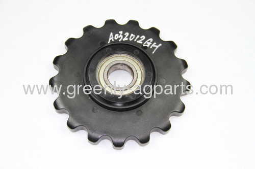 A032012GH Geringhoff Cornhead lower 17 tooth Idler sprocket with 30'' rows
