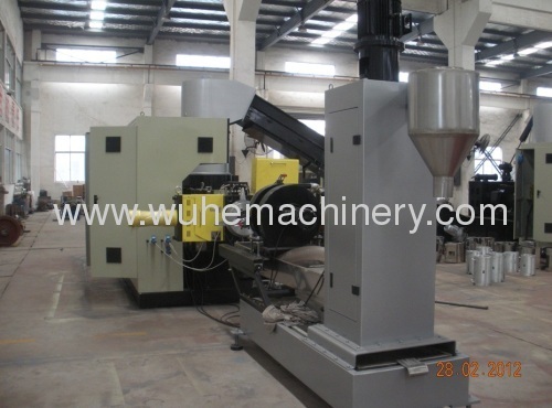 plastic recycling machine