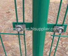 Low carbon steel double side fence