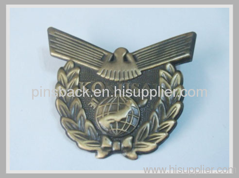 3d die cast lapel pin