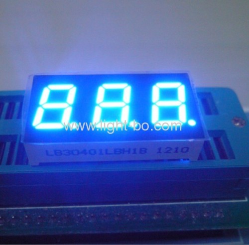 Triple digit 0.4" common cathode blue 7 segment led numeric display