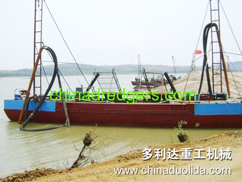 Sand Pumping Ship of Drilling-type