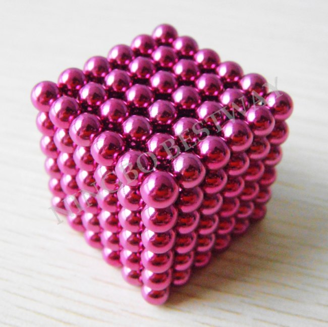 Pink Color Magnet Ball