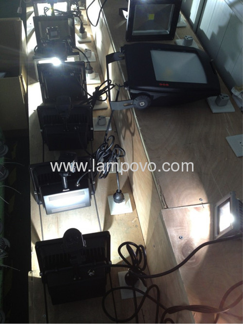 20W Aluminium Housing LED FLOOD LAMP