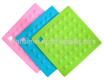 Customized shape heat resistant silicon mats