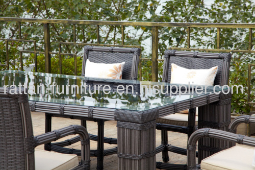 outdoor rattan dining furniture