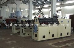 plastic extruding machine