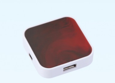 square USB hub