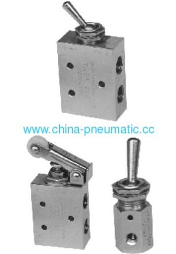 toggle valve