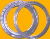 Slewing bearing